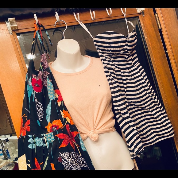 Women’s clothing bundle designer. - Picture 2 of 8